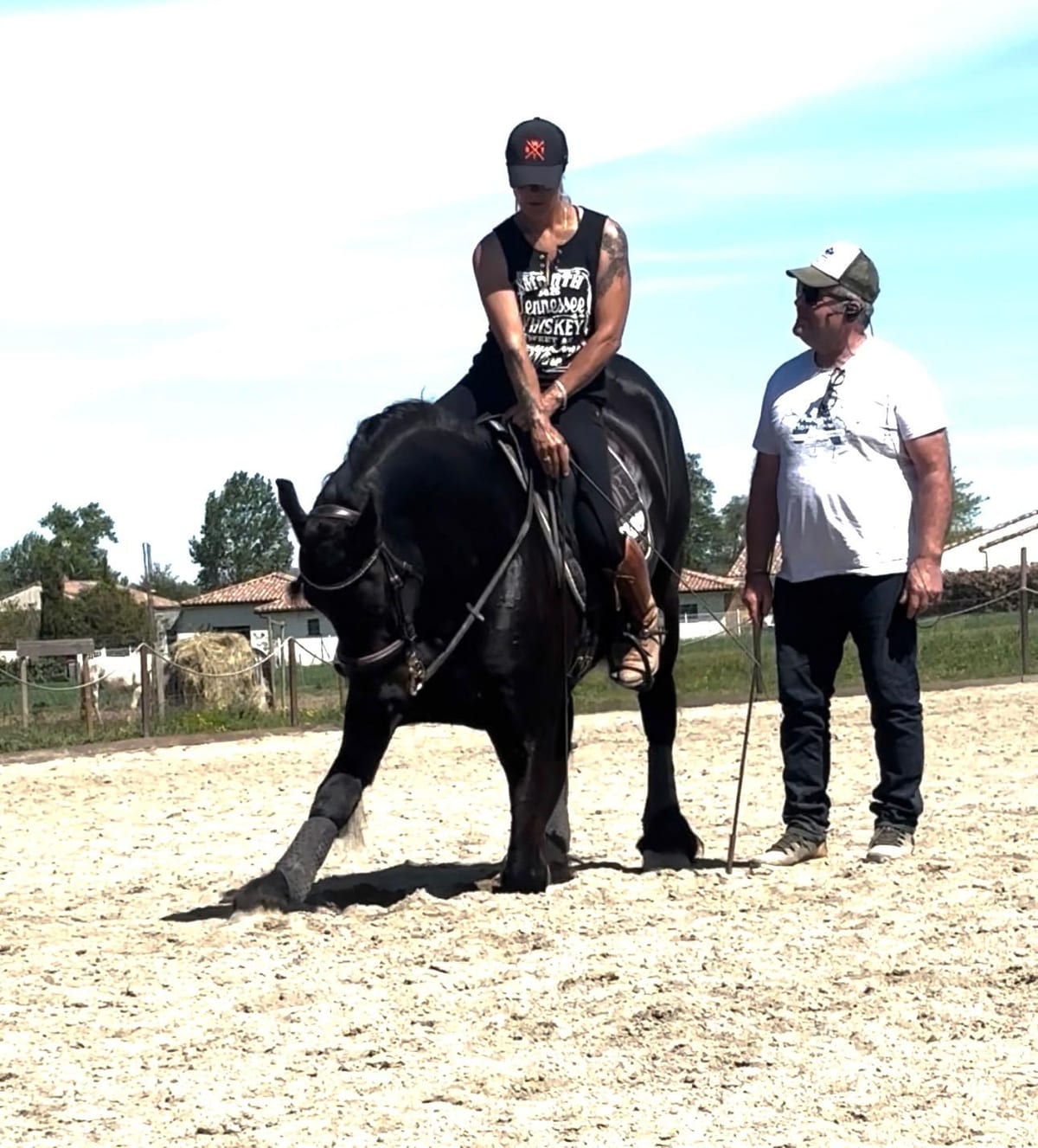 Angélique Jollivet à cheval en stage avec Christophe Hasta Luego